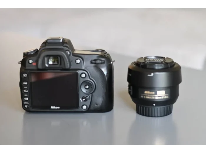 Nikon D90 with 18-55mm lens