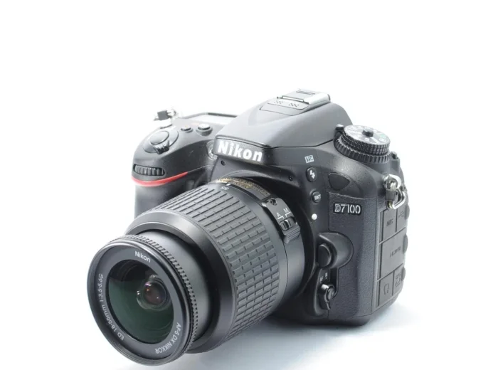 Nikon D7100 24.1MP Digital SLR Camera