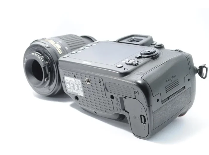 Nikon D7100 24.1MP Digital SLR Camera