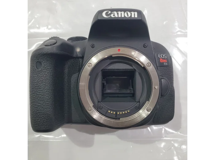 Canon EOS Rebel T7i 800D 24.2MP Digital SLR Camera + 18mm-55mm Lens + 2 Battery